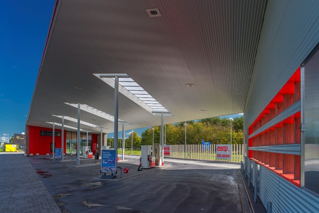 Architecture for The Modern Retail Fuel Station